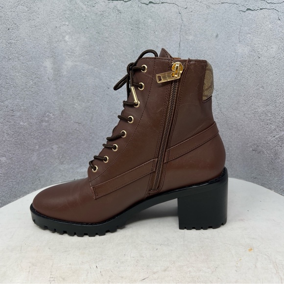 Coach Jill Walnut Leather Ankle Boots. Like New Condition. - Picture 7 of 15